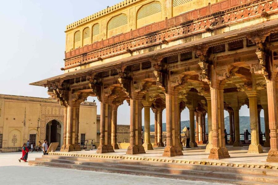 From Jaipur: Private Amber Fort, Jal Mahal and More Car Tour - City Palace: courtly rooms and a living royal residence
