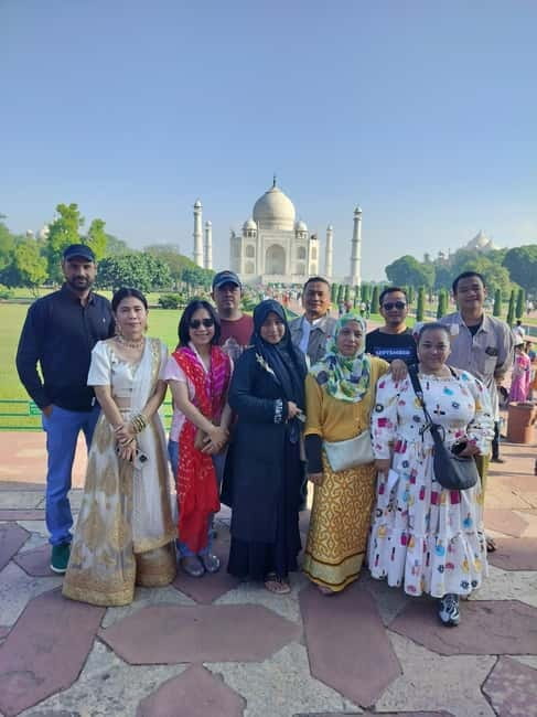From Jaipur: Taj Mahal, Agra Fort, Baby Taj Day Trip by Car - Ask what the two-hour shopping stop means