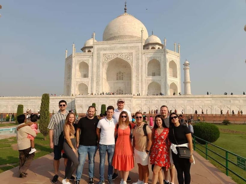 From Jaipur: Taj Mahal & Agra Private Guided Day Tour - The Jaipur to Agra drive sets the pace