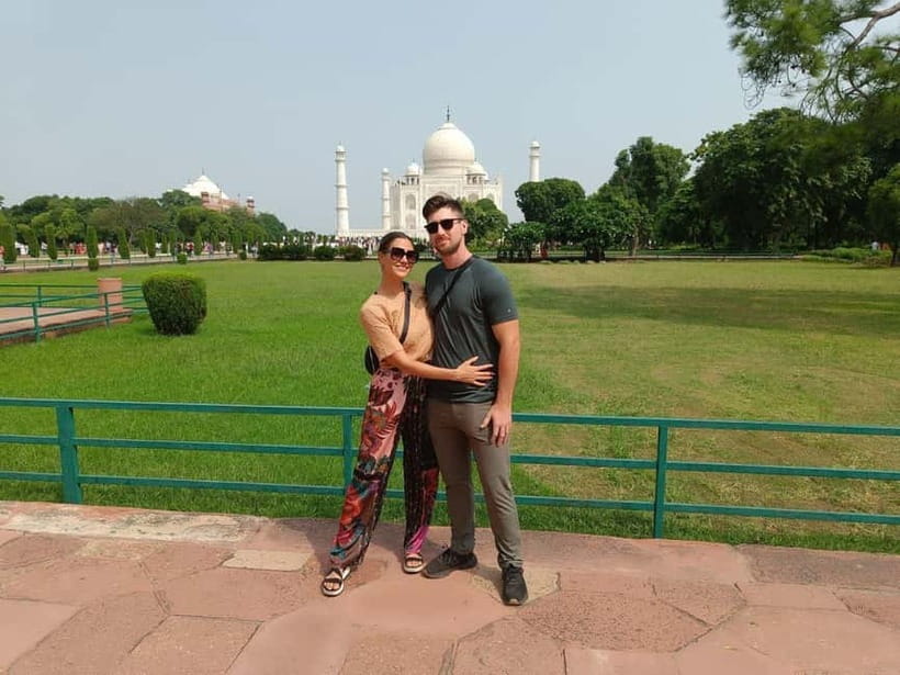 From Jaipur: Taj Mahal & Agra Private Guided Day Tour - Should you book this Jaipur to Agra day trip?