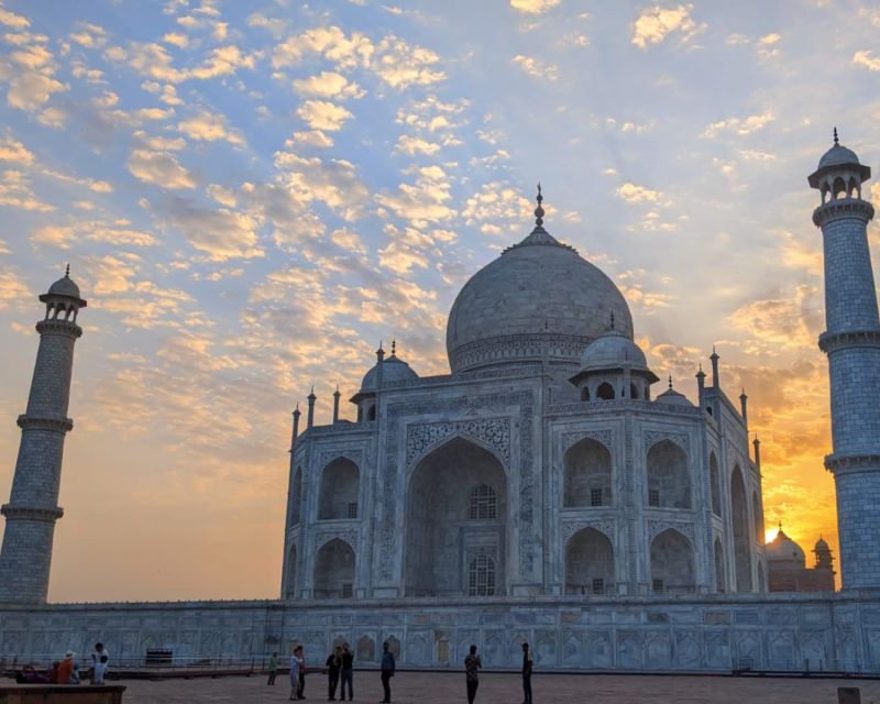 From Jaipur: Taj Mahal Same Day Guided Tour by Car - What $21 does and does not buy