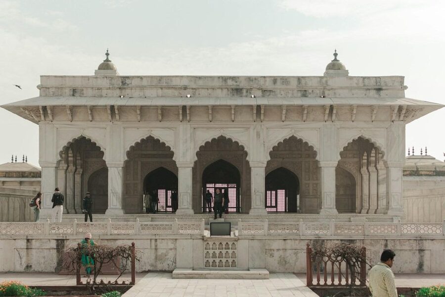 From Jaipur: Taj Mahal Sunrise Tour with Delhi Drop-Off - Seeing the Taj Mahal in the first light
