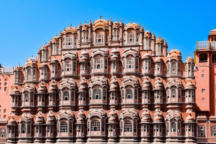 From New Delhi: Jaipur Tour by Fast Train or by Private Car - Amber Fort sets the scale
