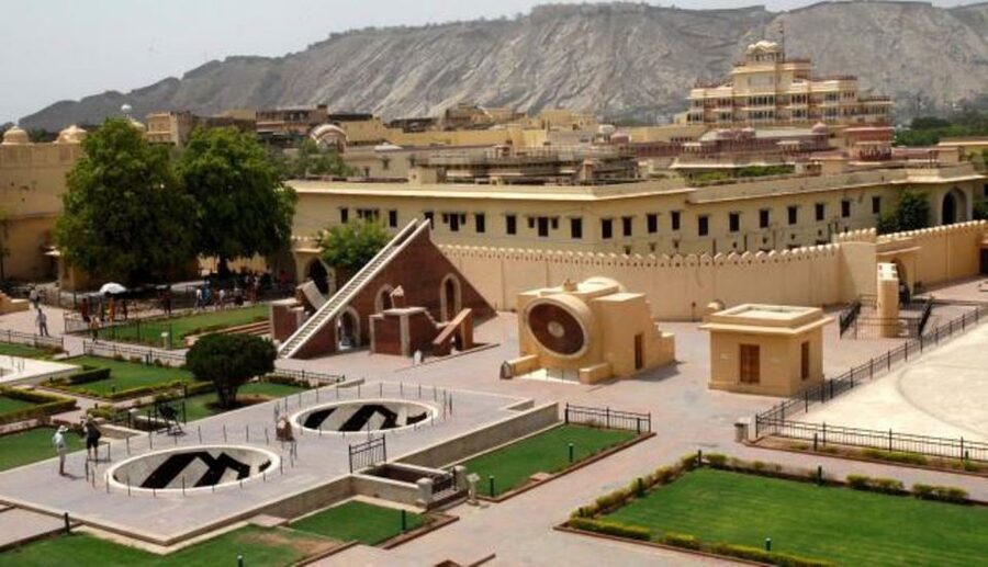 From New Delhi: Private Day Trip to Jaipur Skip-the-Line - Who should take this day trip