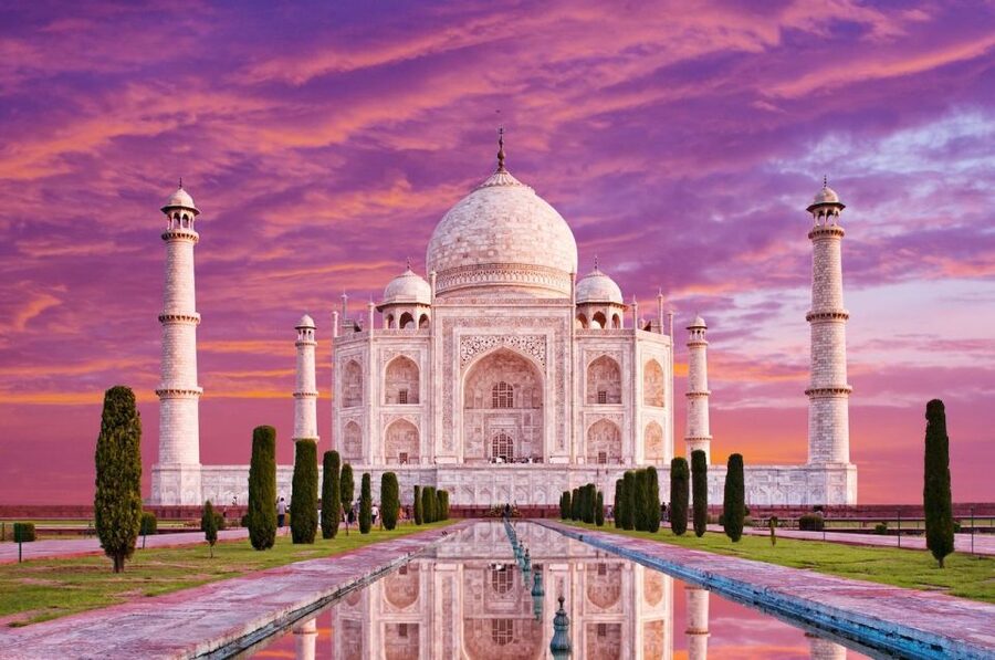 From Rishikesh: 2 Days Taj Mahal Agra Tour - Dawn at the Taj Mahal is the main event