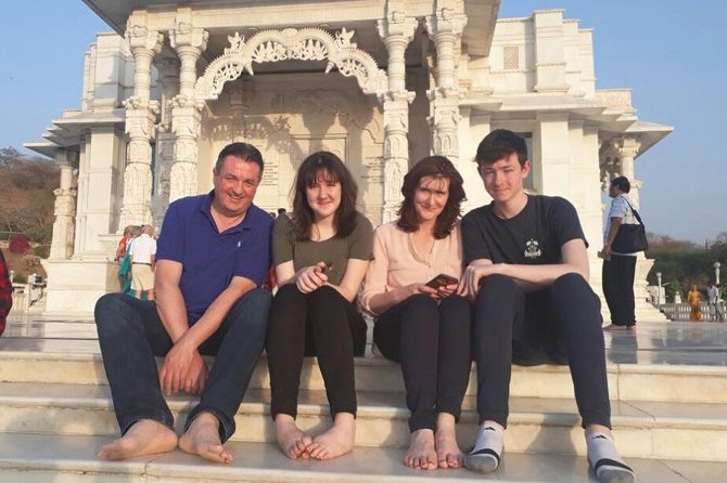 Full-Day Jaipur City Sightseeing Private Tour - Royal Gaitor: Carved memorials away from the headline route