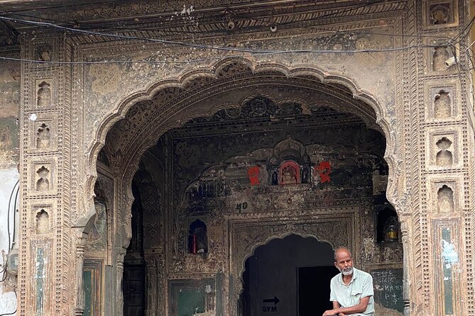 Full-day Jaipur Private Sightseeing Tour by Car with Guide - What the price covers, and what it doesn’t