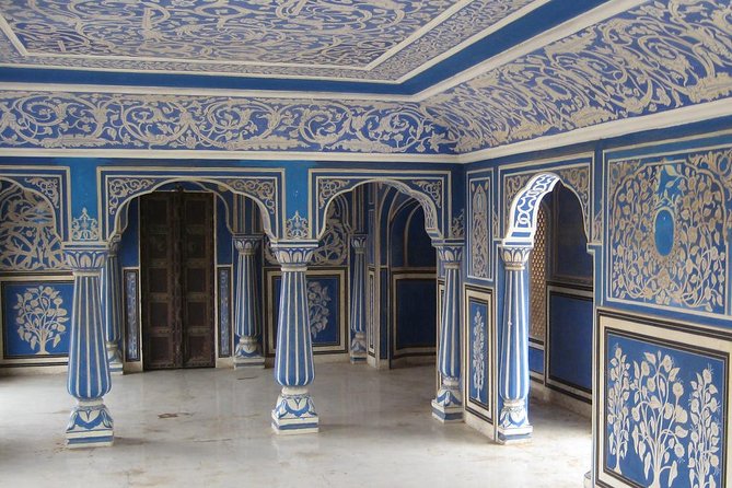 Full-day Jaipur Private Sightseeing Tour by Car with Guide - Personal service is part of the appeal