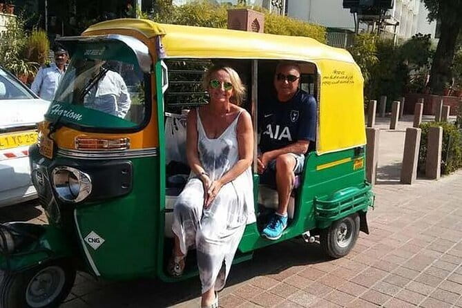 Full day Jaipur sightseeing tour by tuk tuk. - Hawa Mahal: a memorable first look