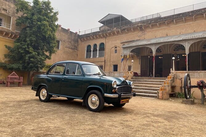 Full day Jaipur sightseeing tour by tuk tuk. - Markets and lunch: room for local choices