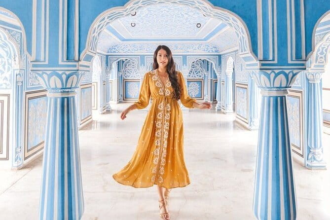 Guided Jaipur City Tour with Sunset - Royal Gaitor: a quieter stop among royal cenotaphs