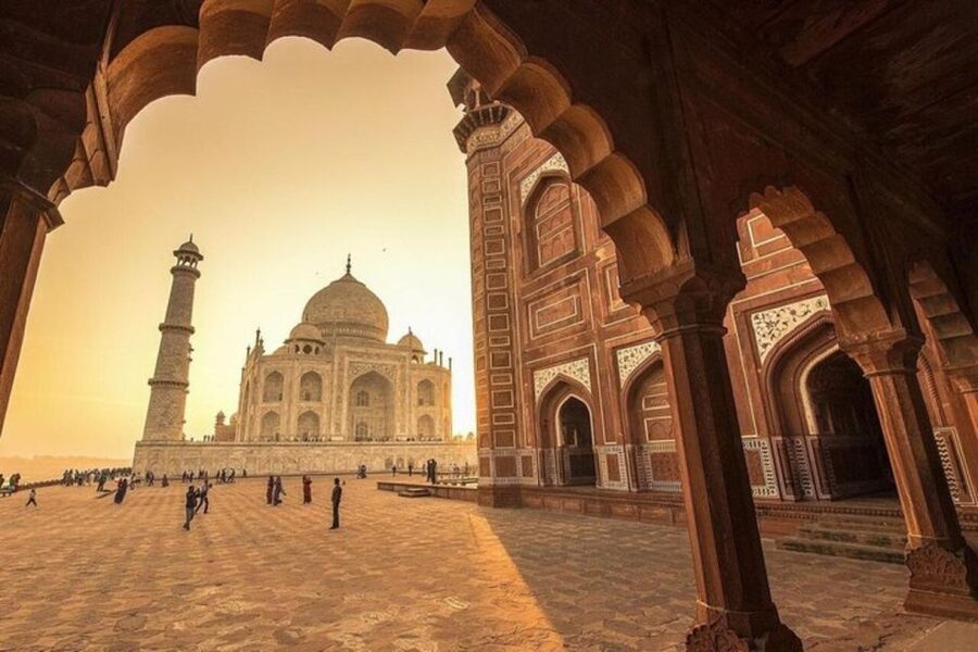 Guided Sunset Tour Of Taj Mahal with Skip-The-Line Entry - Is $4.39 good value?