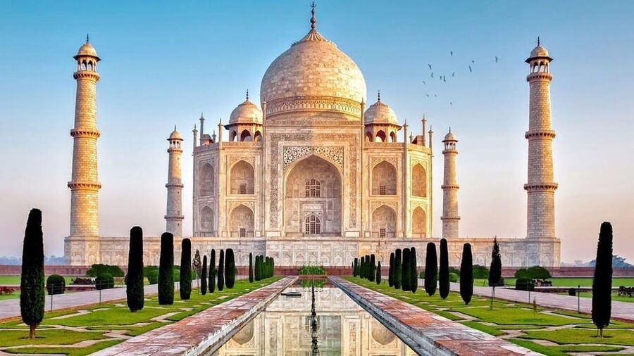 Gurgaon: Private Taj Mahal Day Tour from Gurgaon/Gurugram - What the $82 price covers
