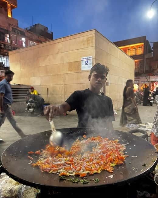 Heritage Walk & Street Food Tasting in Jaipur - Choti Chaupar and the lanes beyond the main road