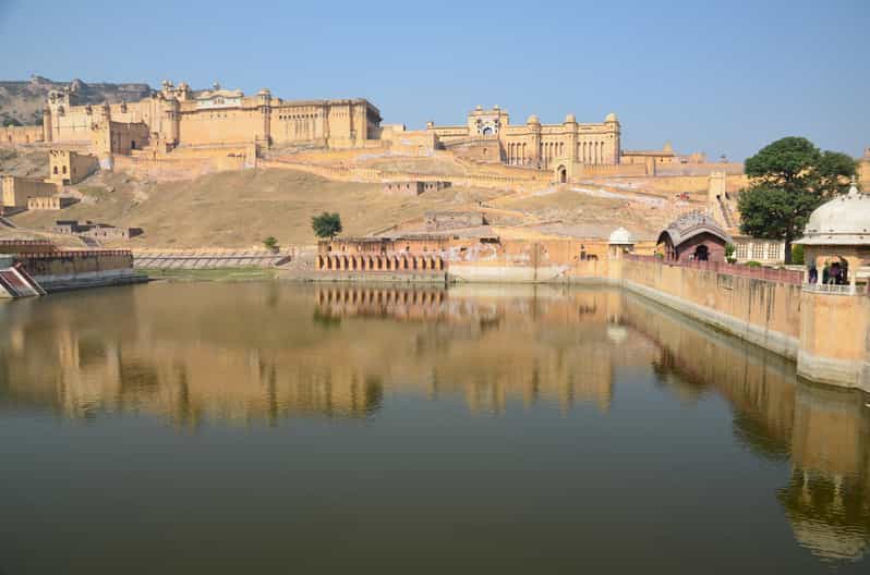 Highlights of Jaipur City on a Full Day Tour by Private Car - Panna Meena Kund: a stepwell on the way to Amer