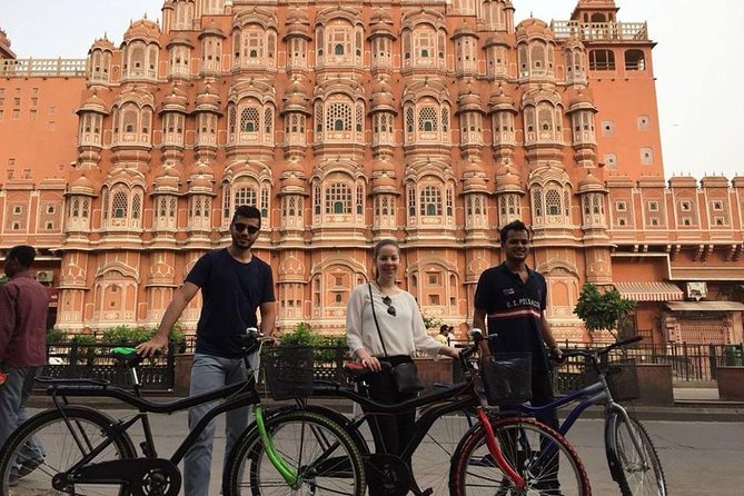 I Bike Inside Jaipur - Morning aarti at Govind Devji Temple