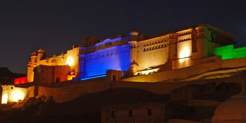 Jaipur: Amber Fort Light & Sound Show with Dinner - FAQ