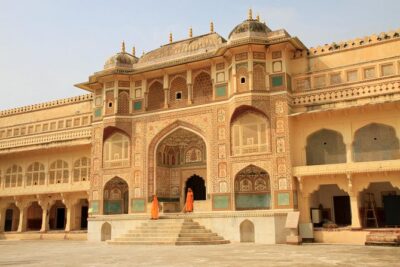 Jaipur Amer Fort, Jal Mahal & Stepwell Private Half-Day Tour