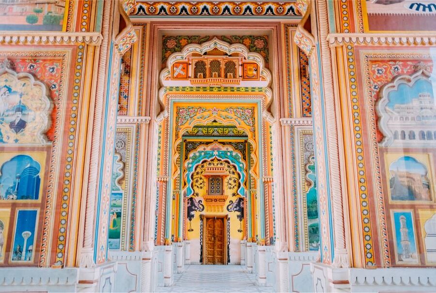Jaipur City Tour: City Palace, Jantar, Hawa & Jal Mahal - Jantar Mantar: instruments built to track the sky