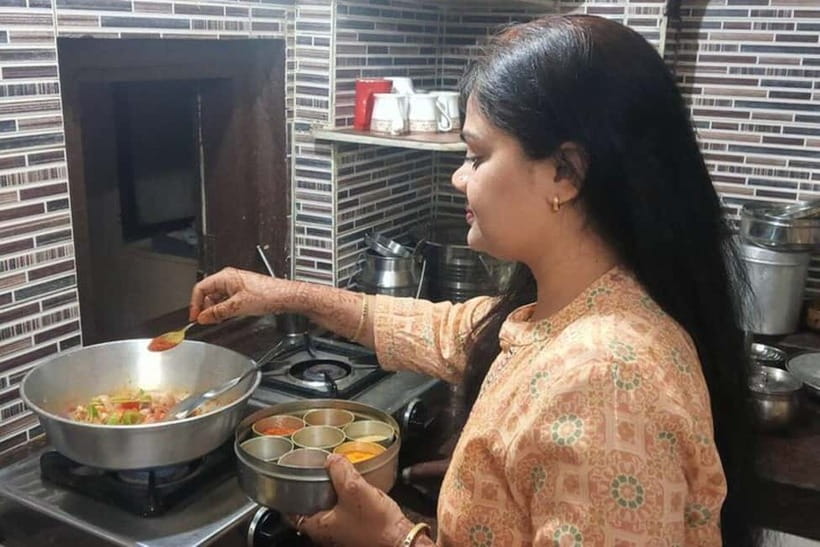 Jaipur: Cooking Class with a Local Family - At a glance