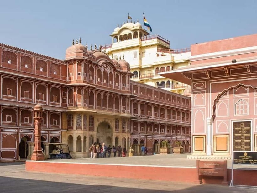 Jaipur: Elephant Activities Feed, Paint & Ride with Pickup - FAQ