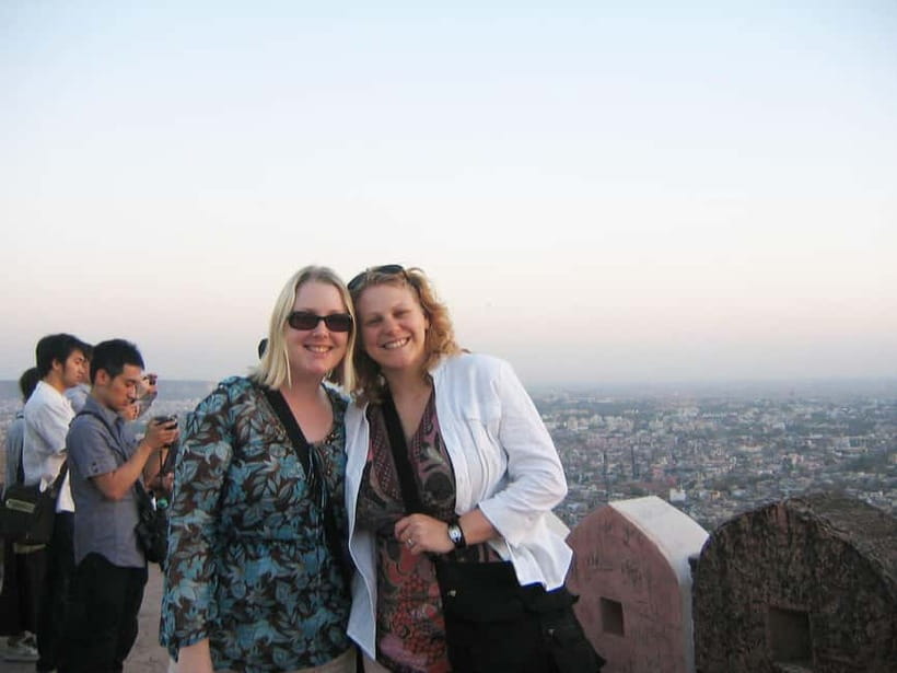 Jaipur: Explore Amber, Jaigarh & Nahargarh Fort with Sunset - Royal Gaitor’s quiet carved tombs