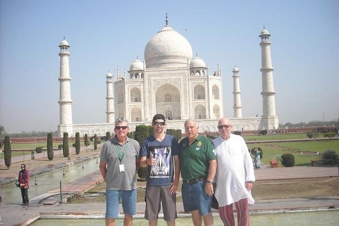 Jaipur Full Day Attractions Tour by AC Car with Local Guide - City Palace and Jantar Mantar: Jaipur’s royal and scientific sides