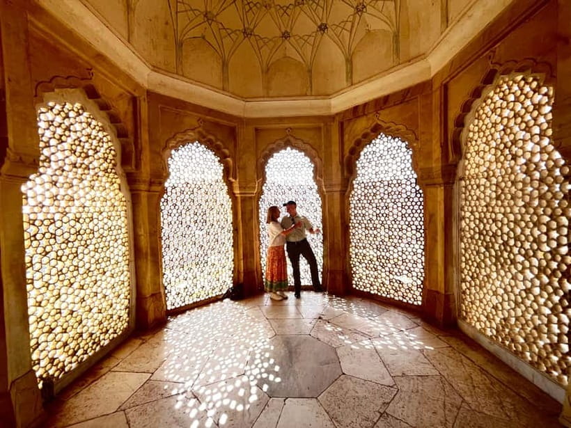Jaipur: Full-Day City Tour with Car, Guide & Skip-the-Line - Panna Meena ka Kund: geometry in the open air