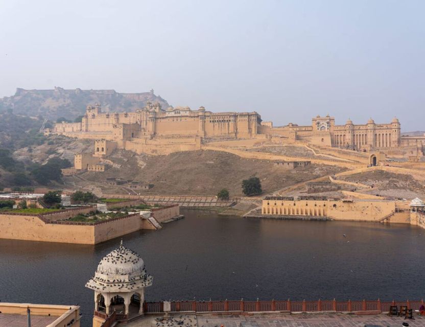 Jaipur: Full Day Sightseeing Tour By Car & Local Tour Guide - Timing, comfort and who should book