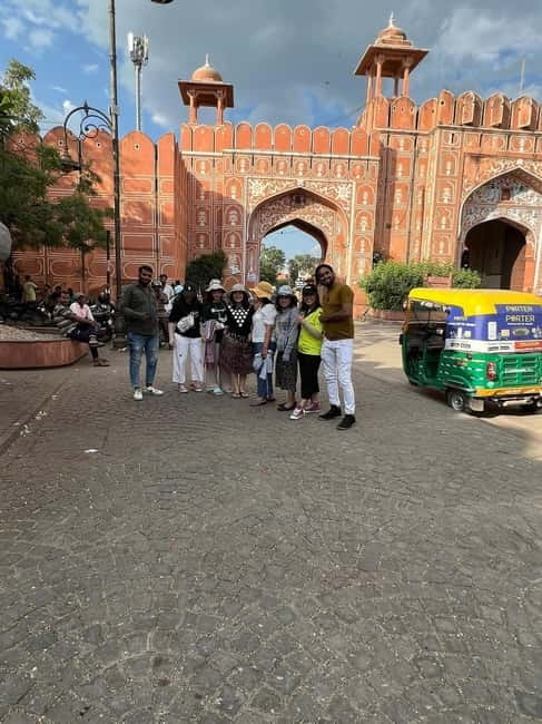 Jaipur: Full-Day Tuk-Tuk Sightseeing Tour with Monkey Temple - Amber Fort and Panna Meena Kund