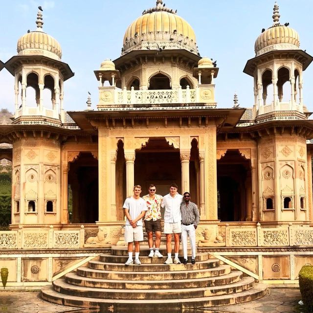 Jaipur: Half-Day Guided Sightseeing Tour with Flower Market - Amber Fort and the question of time