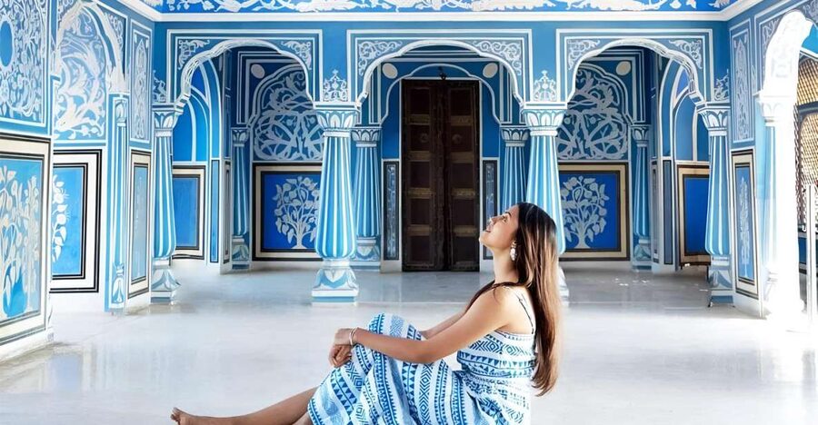 Jaipur: Half-Day Guided Sightseeing Tour with Flower Market - Private transport, flexible pacing and guide style