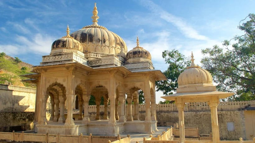 Jaipur Half Day Tour By Tuk Tuk With Local Chaiwala - Hawa Mahal, best admired from outside