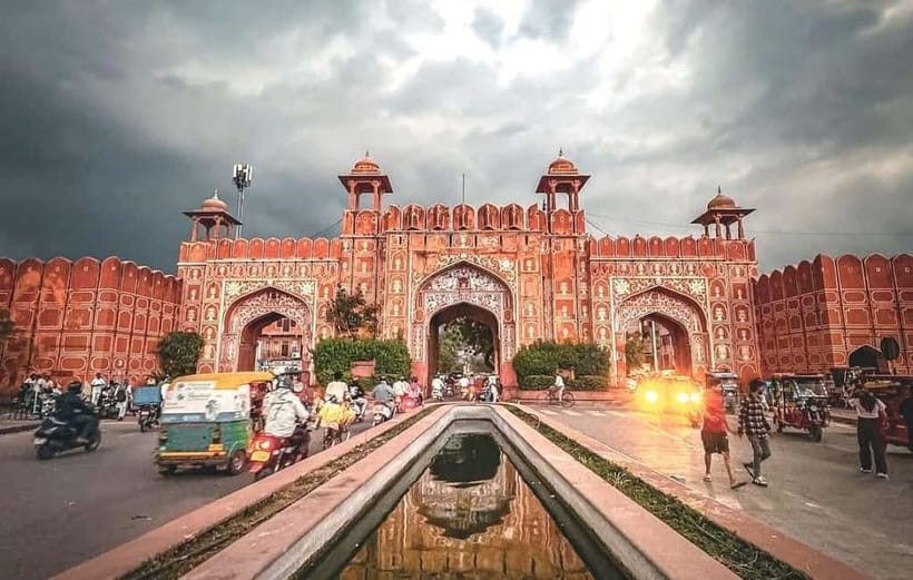 Jaipur: Half or Full-Day Sightseeing Tour with Flower Market - Amber Fort, Panna Meena and a schedule that needs checking