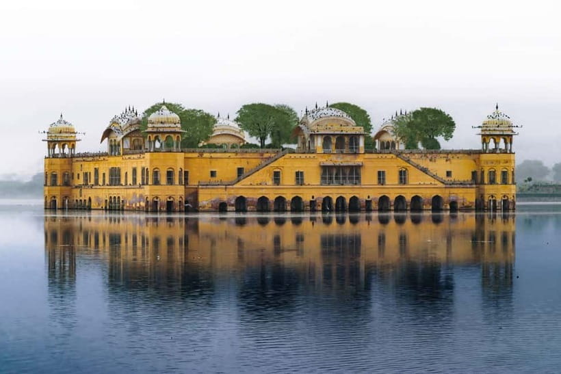 Jaipur: Half or Full-Day Sightseeing Tour with Flower Market - Hawa Mahal and the old city’s royal face