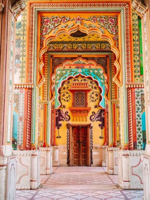 Jaipur: Instagram Tour of The Top Photography Spots - Amber Fort: allow time for the climb and the views