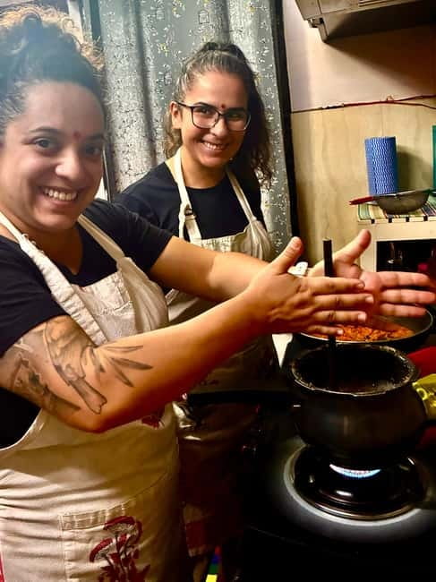Jaipur: Interactive Cooking Class with a Local Family - In a Jaipur home, cooking becomes the sightseeing