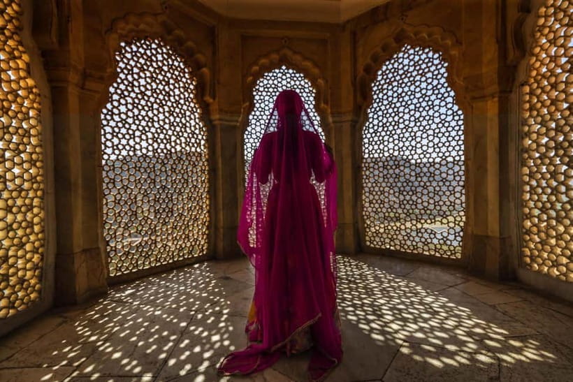 Jaipur: Jaipur & Amber Fort Full or Half-Day Guided Tour - Amber Fort gives the tour its grand opening