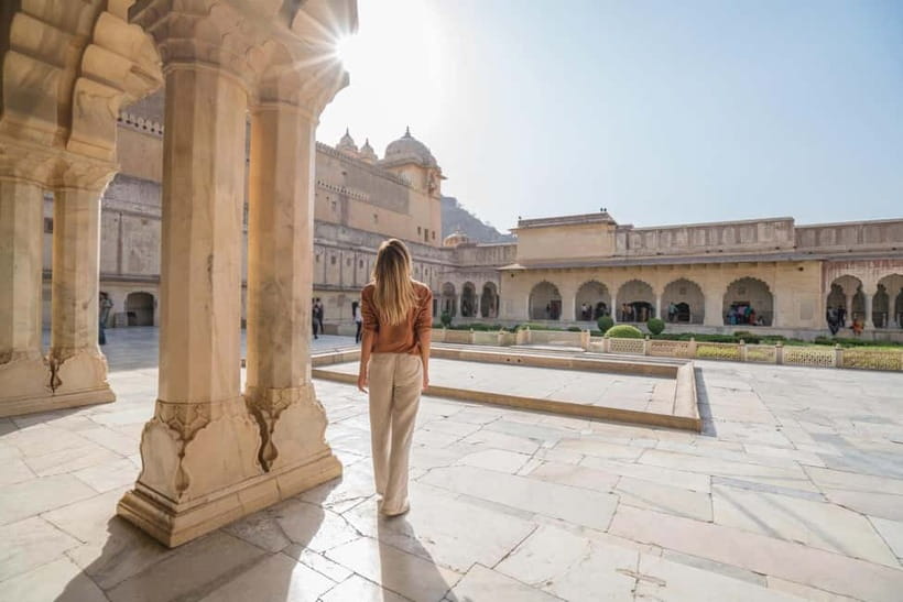 Jaipur: Jaipur & Amber Fort Full or Half-Day Guided Tour - City Palace brings the Maharaja’s life into view