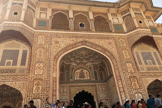 Jaipur Local Sightseeing Tour by Car and Driver - What the private car arrangement is worth