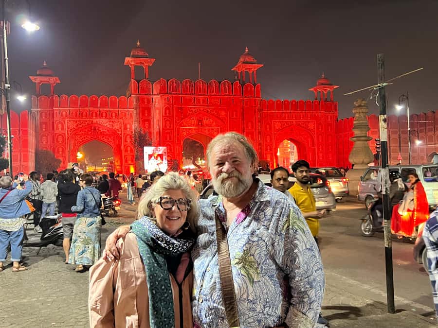 Jaipur: Night Tuk-Tuk Tour With Friendly Local Driver - Seeing Hawa Mahal from the street