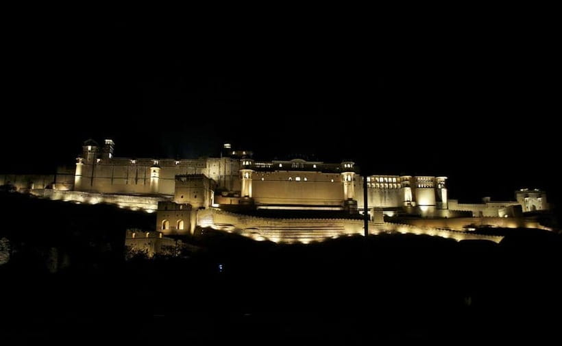 Jaipur: Private Evening Tour with Monkey Temple Sunset - Galta-ji: the uphill walk to the sunset