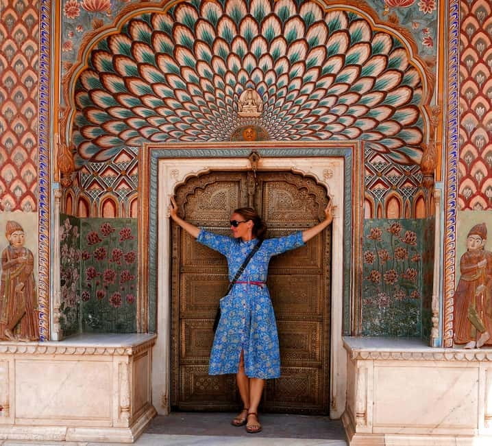 Jaipur: Private Full Day City Sightseeing Tour with Guide - Hawa Mahal: Jaipur’s Palace of Winds
