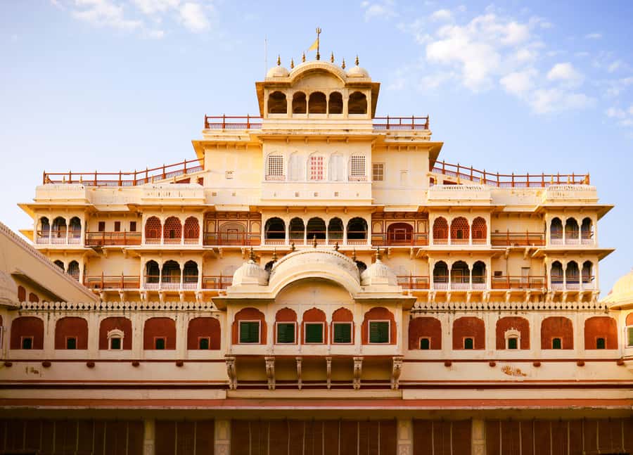 Jaipur: Private Full-Day Sightseeing Tour by Tuk-Tuk - Jal Mahal: a photo stop by the water