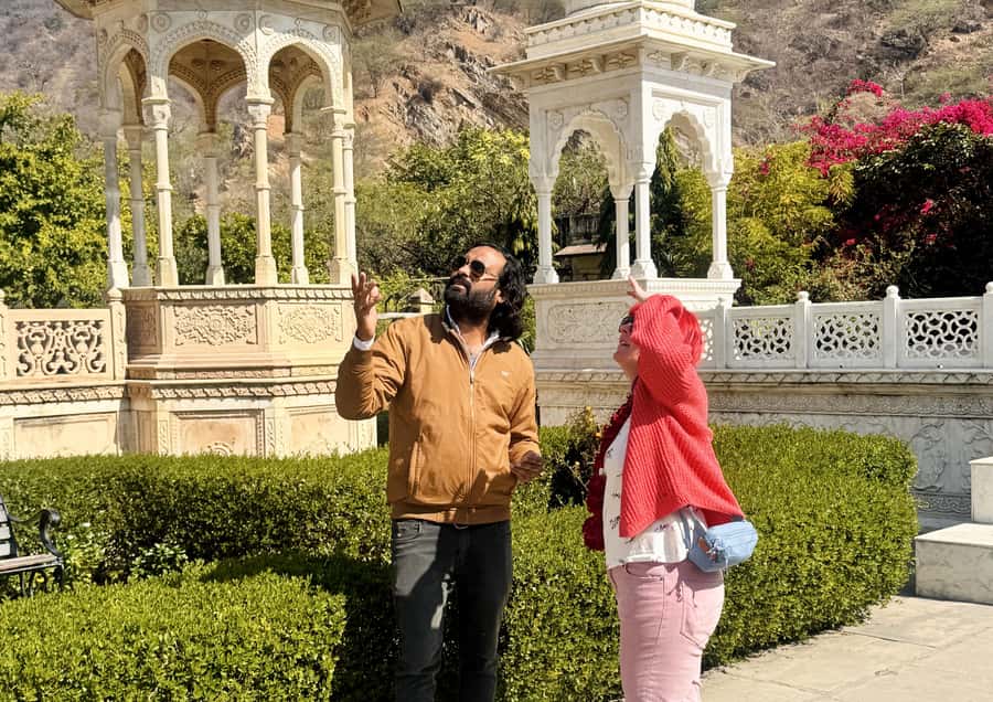 Jaipur: Private Full-Day Sightseeing Tour by Tuk-Tuk - What the low price does and does not cover
