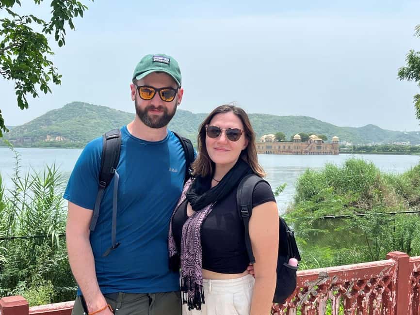 Jaipur: Private Sightseeing Day Tour with Guide by Car - Amber Fort and Panna Meena ka Kund