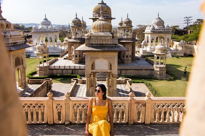 Jaipur Private Sightseeing Full Day Tour By Car and TukTuk - Jal Mahal, a photo stop on Man Sagar Lake