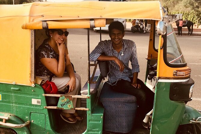 Jaipur Private Tuk Tuk Tour – Full-Day jaipur City Sightseeing - Jal Mahal: a brief view across Man Sagar Lake