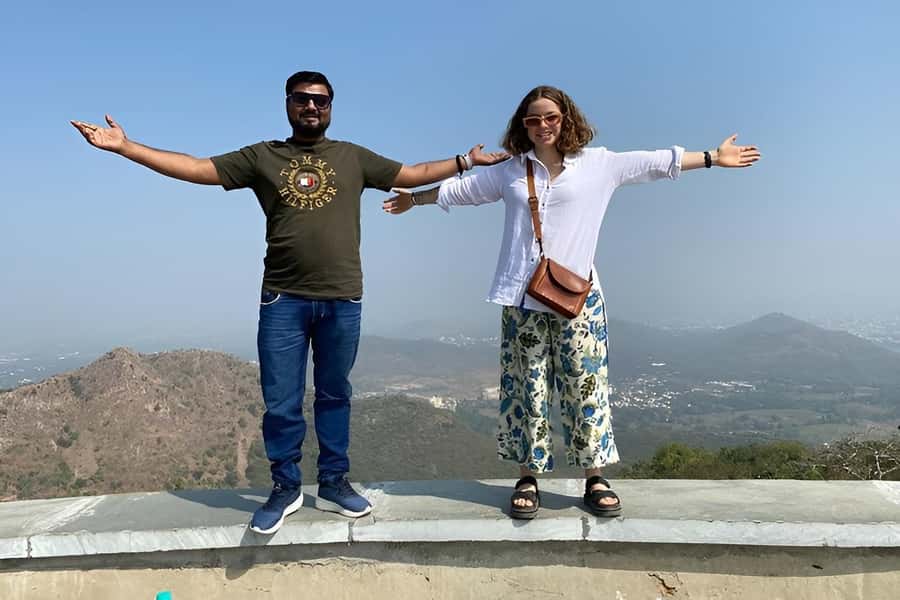 Jaipur: Tour with Nahargarh Sunrise or Monkey Temple Sunset - Galta Ji and the sunset choice