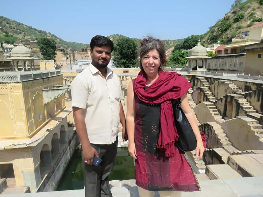 Jaipur: Tour with Nahargarh Sunrise or Monkey Temple Sunset - Morning craft stops and evening food streets